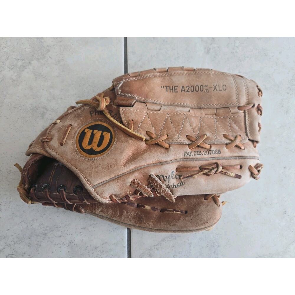 Wilson The A2000 XLC LHT Leather Baseball Glove Dual Hinge